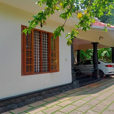 Sinai Homestay Alappuzha Экстерьер фото